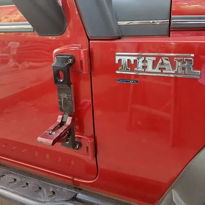 Aluminum Doorstep Hinge for Mahindra Thar and Thar Roxx